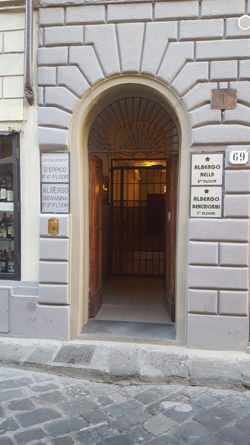 Hotel Nella Florenz Exterior foto